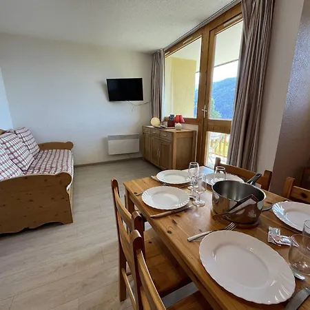 Renove De 26 M² Pour 4 Pers Avec Balcon, Acces Pistes, Animaux Admis - Vallandry - Fr-1-757-116 *